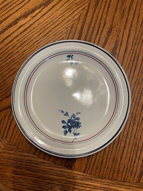 Vintage Discontinued Epoch Blue Tango Symmetry Salad Plate